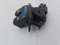 Замок двери багажника Toyota C-HR MAXH10, NGX10,50, ZGX10 2019 Задн. 