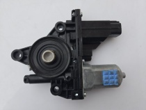 Мотор стеклоподъемника Kia Sorento Prime UM 2014-2020 Перед. Лев.