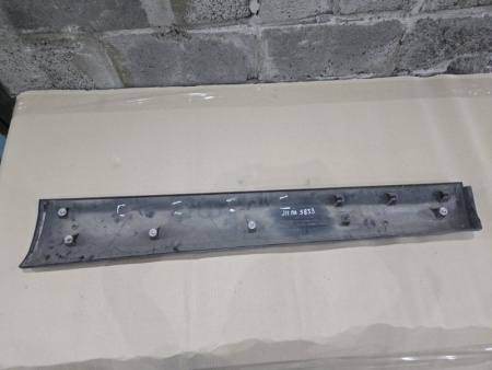 Молдинг двери Nissan Qashqai J11 2013-2022 Перед. Лев.