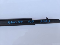 Бархотка двери Toyota RAV4 50 XA50 2018-2023 Перед. Прав.