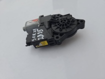 Мотор стеклоподъемника Kia Sorento Prime UM 2014-2020 Задн. Лев.