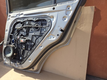 Дверь Kia Sportage QL 2015-2021 Задн. Прав.