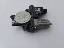 Мотор стеклоподъемника Kia Sorento Prime UM 2014-2020 Перед. Прав.