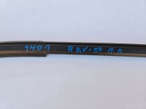 Бархотка двери Toyota RAV4 50 XA50 2018-2023 Перед. Лев.